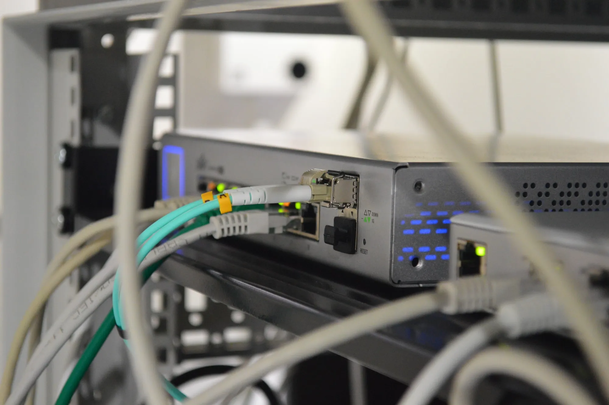 How To Configure Static Routing?